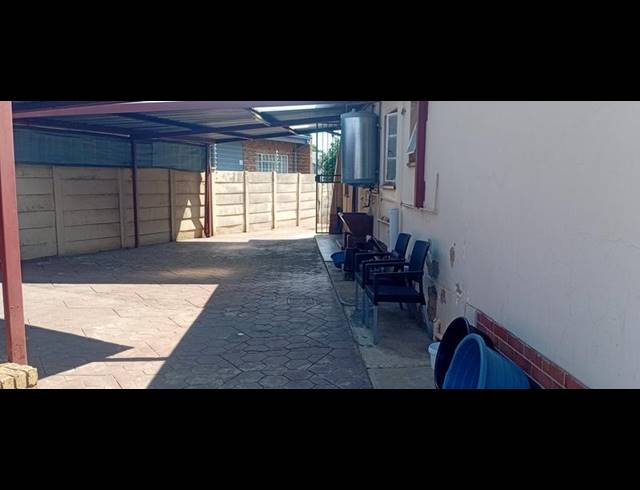 3 BEDROOM HOUSE FOR SALE IN LES MARAIS